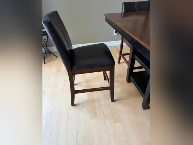 Table de cuisine 4 chaises thumbnail 3