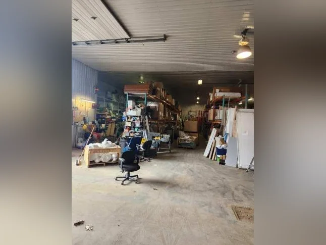 Local 5348 Av. du Maréchal-Joffre thumbnail 7
