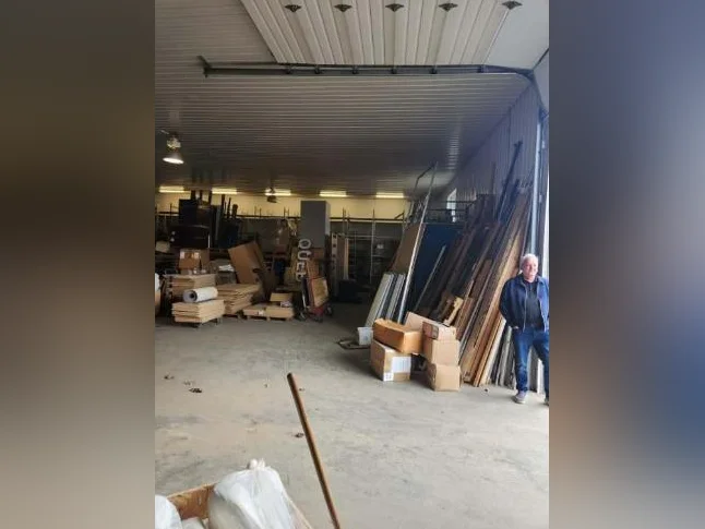 Local 5348 Av. du Maréchal-Joffre thumbnail 6