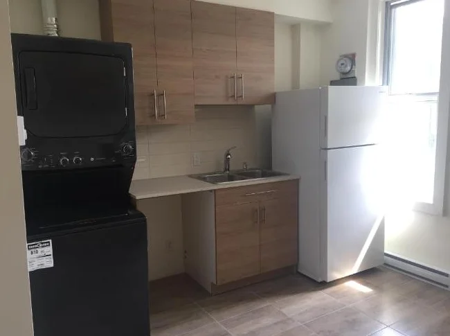 3½ rénové | Électros inclus | Disponible 1er mai