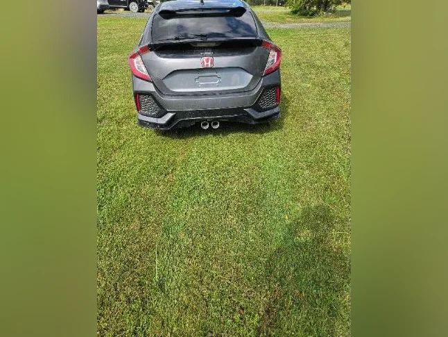 Honda Civic thumbnail 6