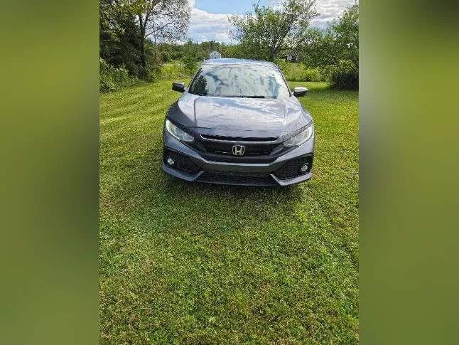 Honda Civic thumbnail 2