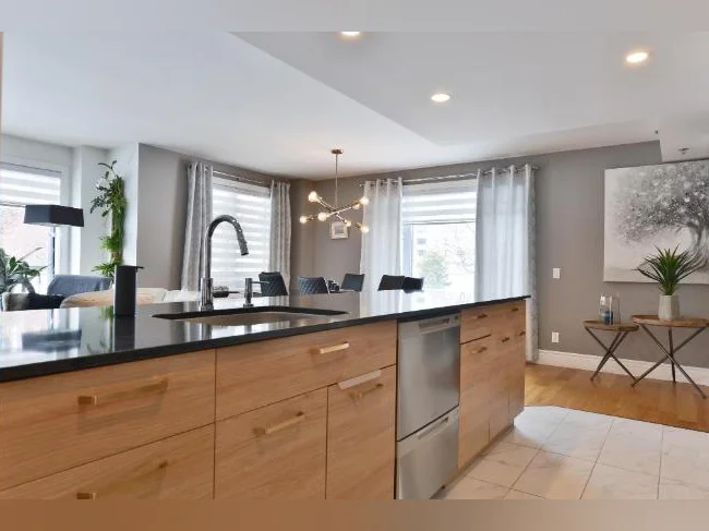 Condo Vue sur le Golf de la Faune / stationnement intérieur thumbnail 4