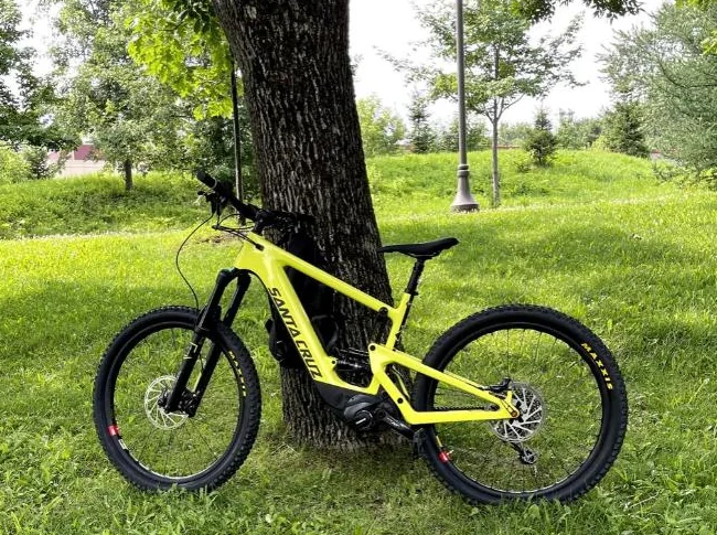 Vélo montagne électrique Santa Cruz thumbnail 2