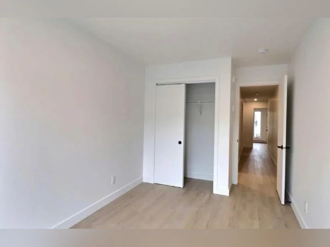 Logement 4 1/2 thumbnail 5