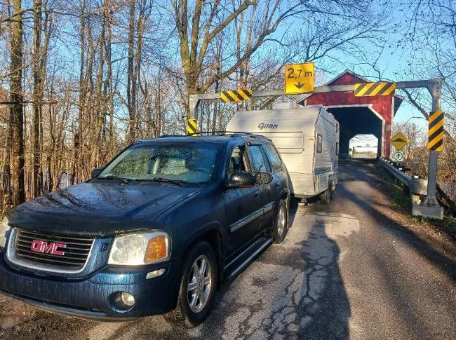 GMC ENVOY 2002 , 6 cylindres. thumbnail 4