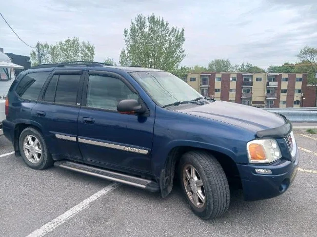 GMC ENVOY 2002 , 6 cylindres.