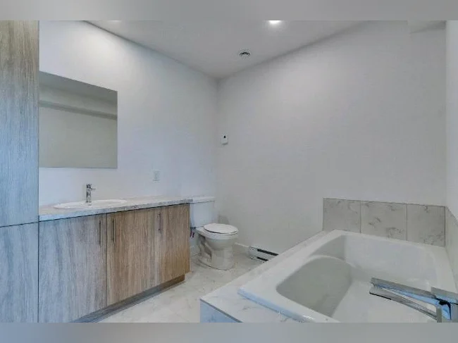 Superbe logement 4 1/2 thumbnail 8