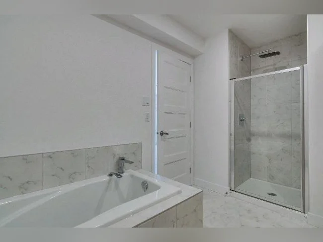 Superbe logement 4 1/2 thumbnail 7