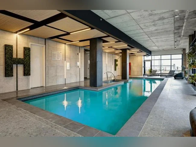 2 Mois Gratuit Condominium Laval thumbnail 9