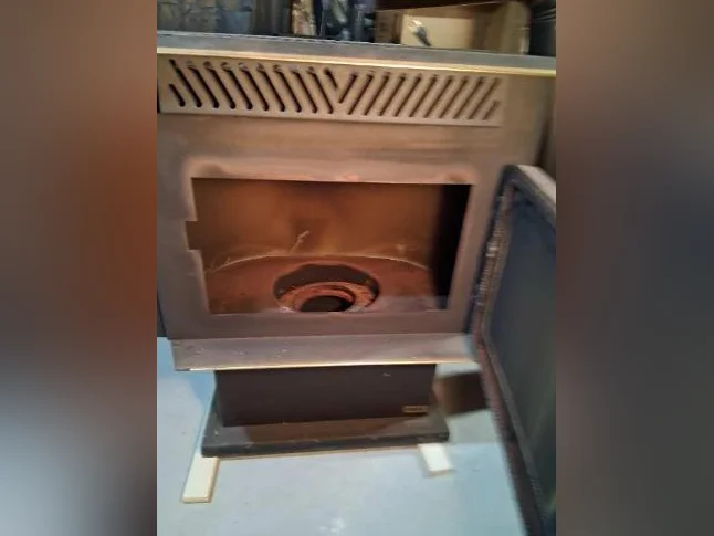 fournaise a l'huile +réservoir