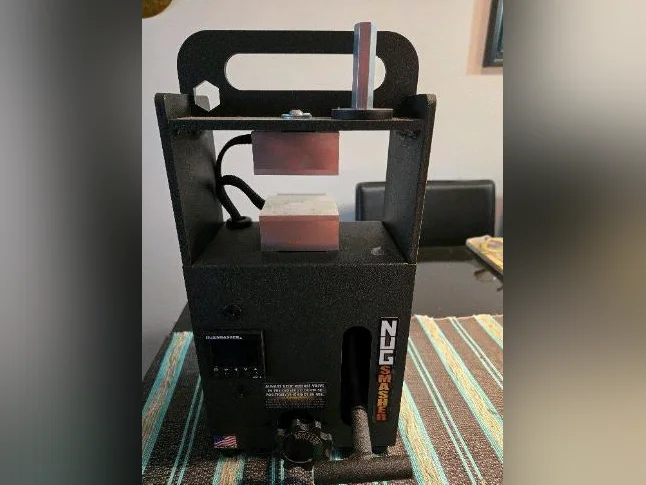 Machine pour faire des gummies