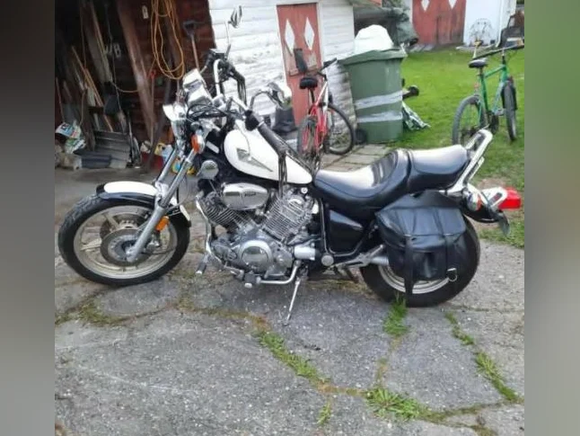 Moto Yamaha Virago