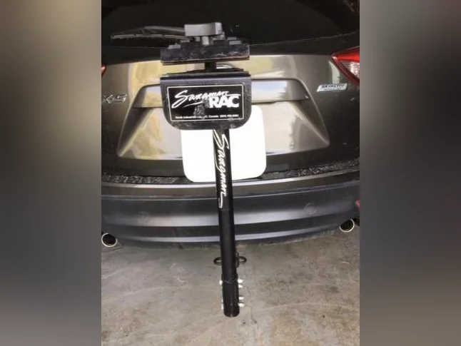 Porte-vélos Swagman pour véhicules et Vus pour 4 vélos avec attelage de 2 pouces.