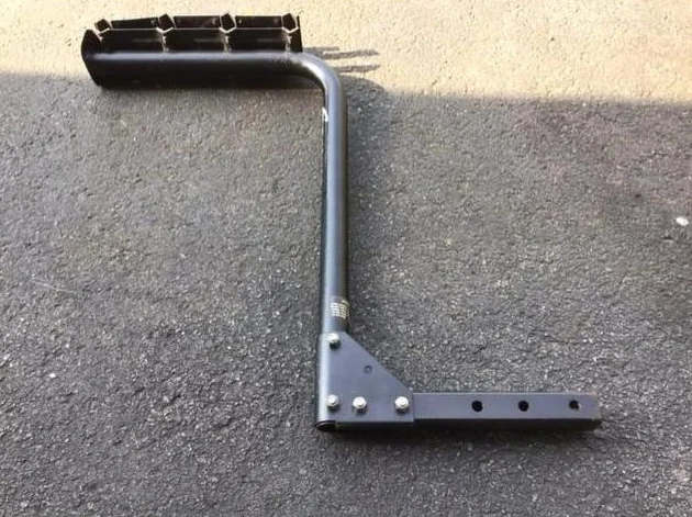 Porte-vélos Swagman pour véhicules et Vus pour 4 vélos avec attelage de 2 pouces. thumbnail 2