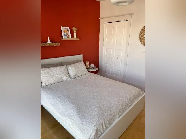 Rare : condo 3 1/2 dernier étage, terrasse privée sur toit 360° thumbnail 6