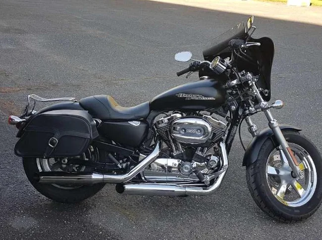 2012 Harley Davidson Sportster 1200 Custom thumbnail 2