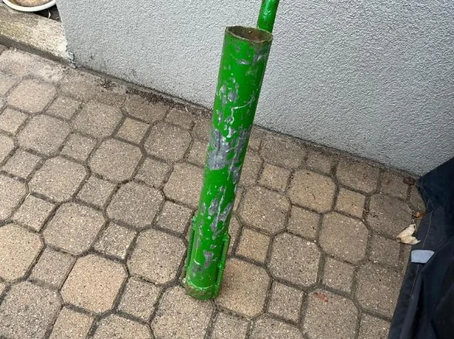 Pilon pour enfoncer les piquets en métal manuel