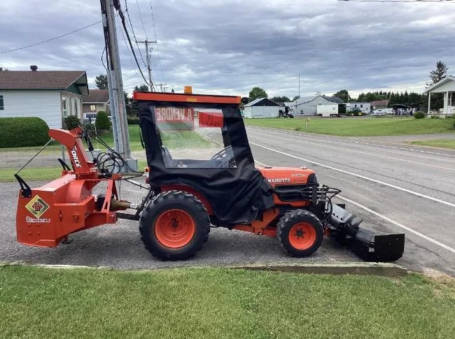 Tracteur Kubota 2007 thumbnail 2