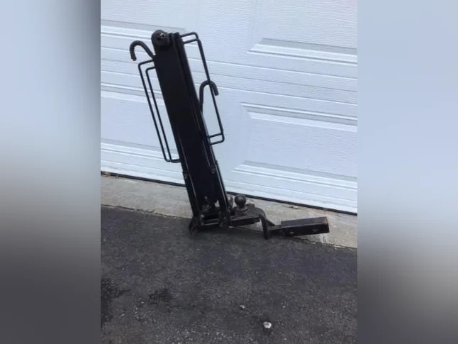 Porte-vélos ajustabe et verrouillable pour 2 vélos thumbnail 5