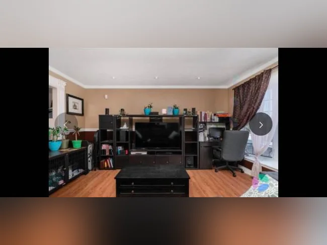 Duplex thumbnail 4
