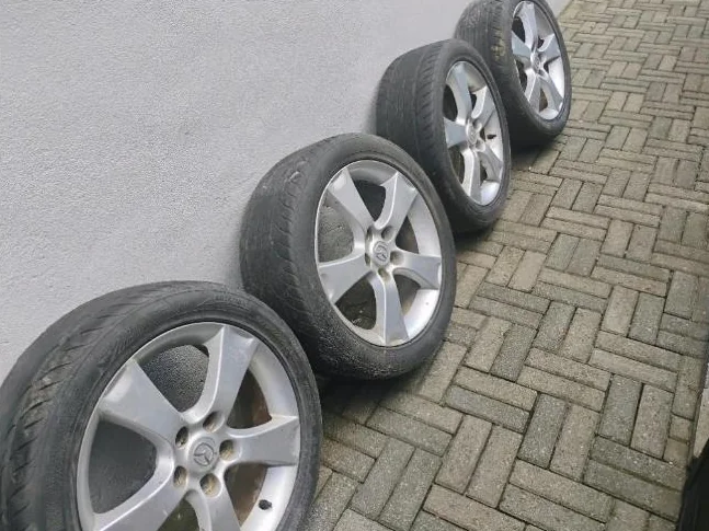 MAGS. MAZDA. 17"