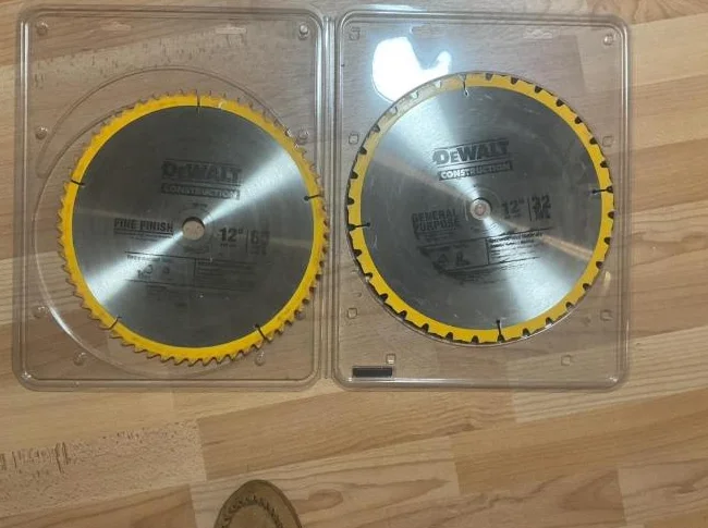 Lame scie 12"