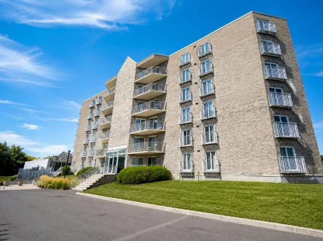 ✨ À LOUER – Condo 4 ½ à Candiac – 1 682 $/mois ✨ thumbnail 9