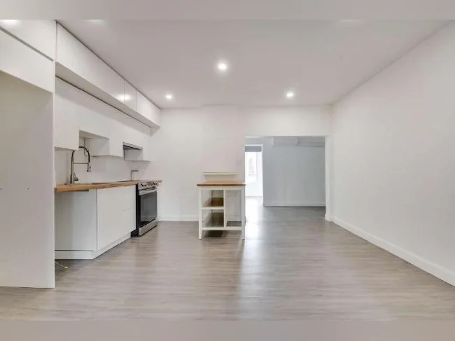 5 1/2 appartement spacieux à louer thumbnail 2