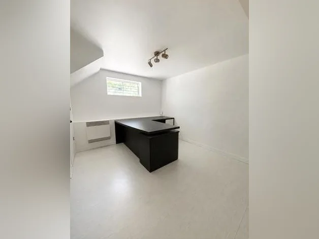 Bureau à louer à Rosemère thumbnail 3