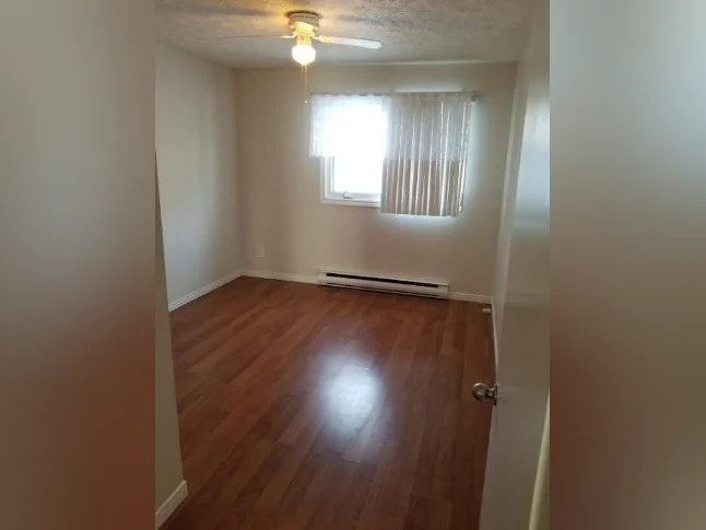 4 1/2 Logement/ Appartement 418-389-6380 thumbnail 3