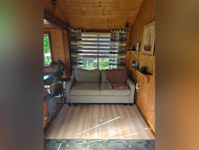 Tres beau Chalet 4 saisons a Vendre a Plessisville pres du golf thumbnail 5