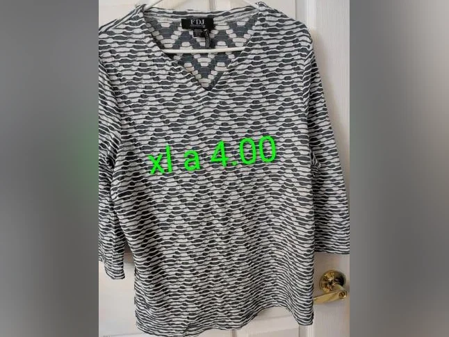 GILET DE MARQUE DAME ET ADOS thumbnail 6