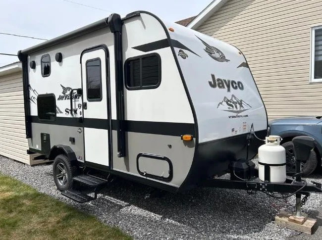 Roulotte Jayco Jay Flight 154 BH 2022