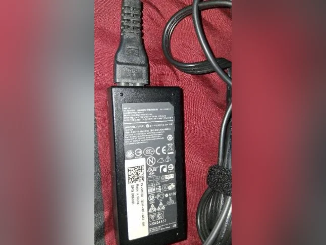 Laptop Dell Latitude E5470 thumbnail 2