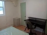 Colocation, chambre disponible a moins de 10 minutes de l'université, centre Multihexa et de hopital de chicoutimi. thumbnail 4