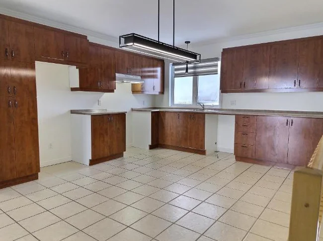 Logement 4 1/2 au rez de chaussé au 1 rue Belisle thumbnail 2