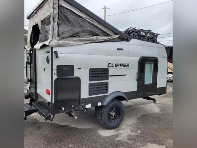 Roulotte Clipper 2021 12TD
