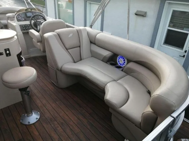 Ponton Starcraft Cruise EX 23 (2017) thumbnail 3