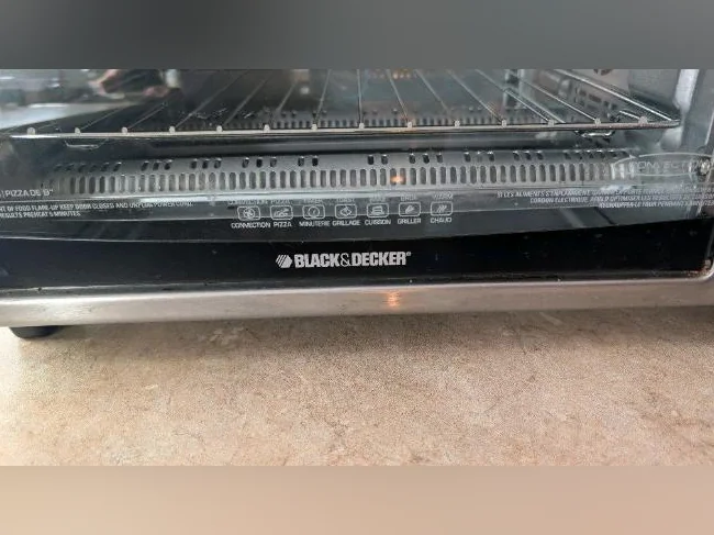 Four grille pain à convection thumbnail 2