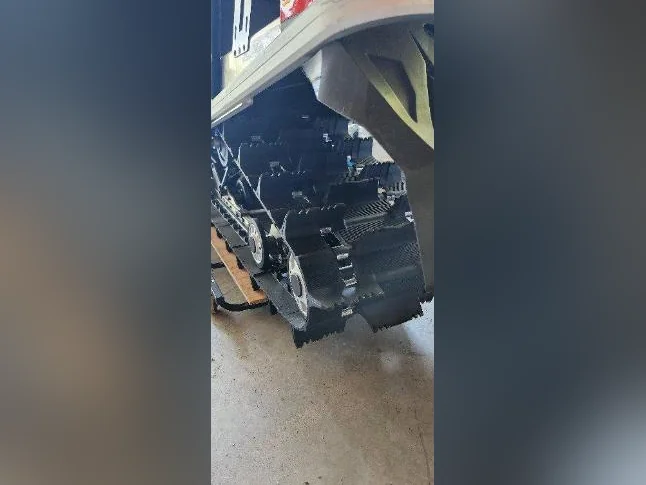 Motoneige Ski-Doo Expedition Sport comme neuve thumbnail 3