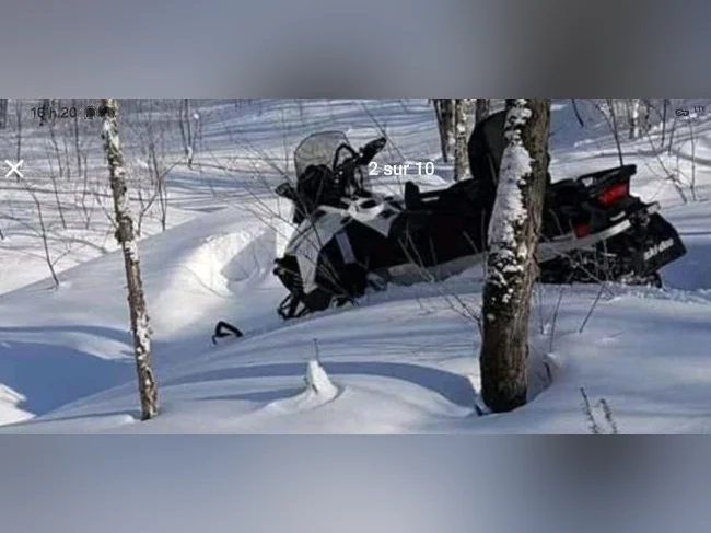 Motoneige Ski-Doo Expedition Sport comme neuve thumbnail 2