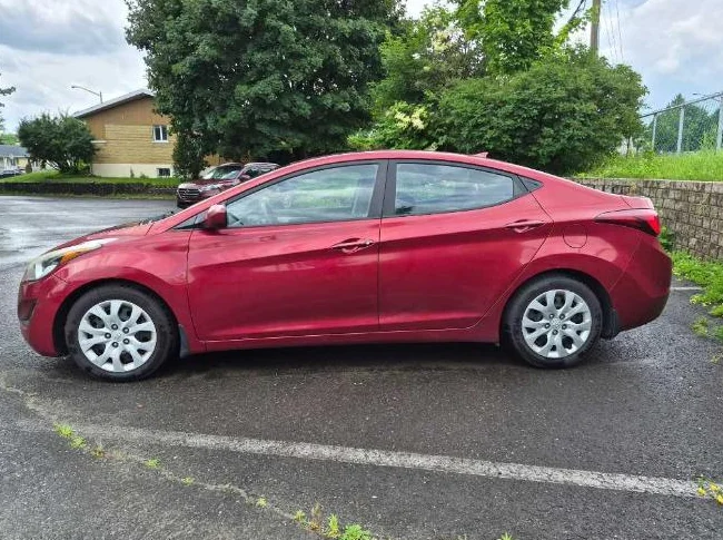 Hyundai Elantra 2016 thumbnail 2
