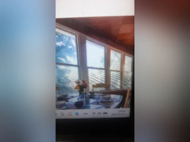 GRANDE MAISON MEUBLÉE OU NON FACE A L'EAU A VILLE LASALLE A PROXIMITÉ DE TOUT thumbnail 3