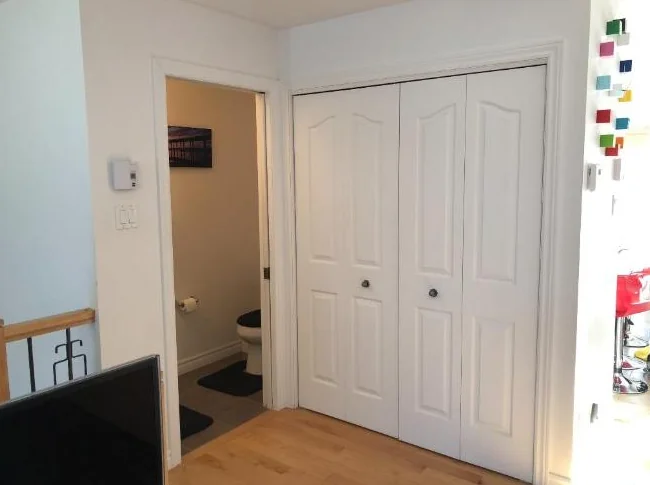 Maison en rangée (2 chambres) libre 1er aout thumbnail 2