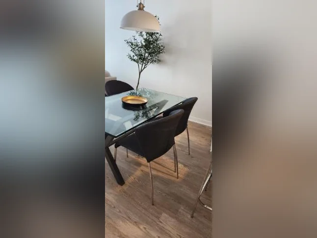 APPARTEMENT À LOUER AVEC DEN TOUT INCLUS AVEC GARAGE thumbnail 9