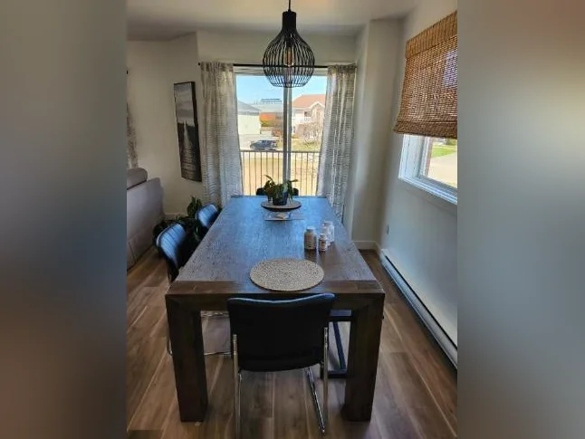 Notre-Dame-des-Prairies 4 1/2 À Champs Élysées