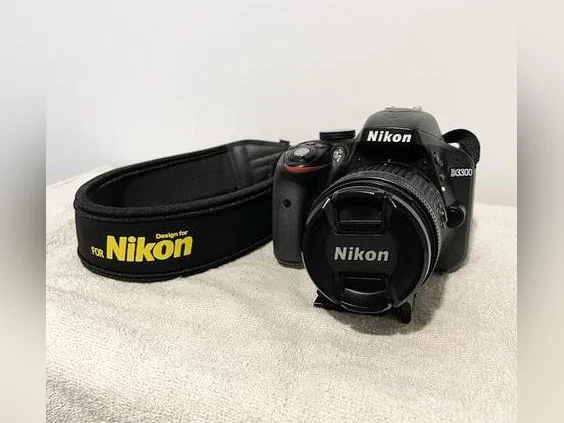 Caméra NIKON 3300 24PIXELS Lentille 18-55