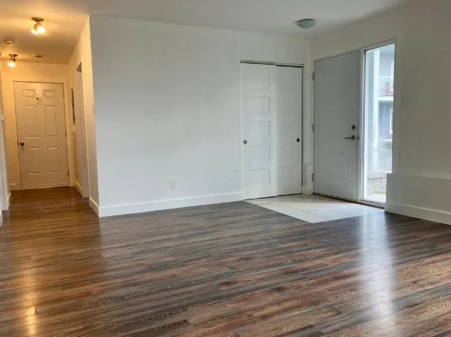 Très beau logement 4 1/2 à Lévis avec garage thumbnail 3