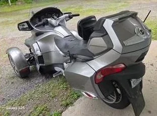 Spyder RT-S 2012 thumbnail 3